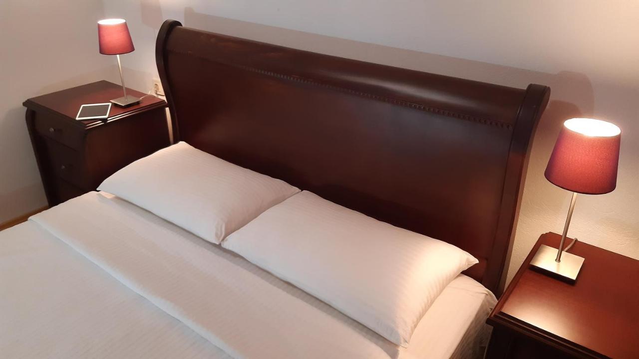 Bella Hotel